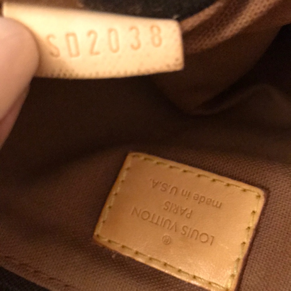 PreLoved Authentic LV crossbody - Picture 4 of 8